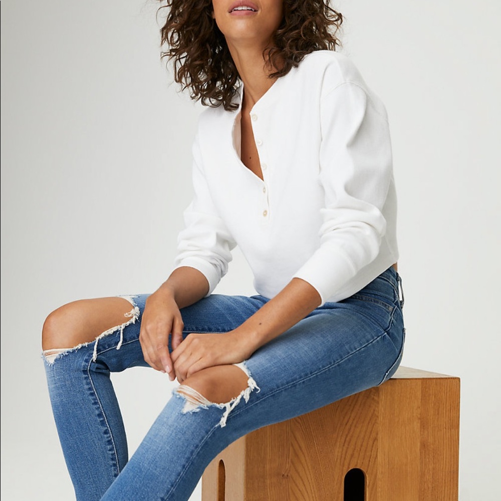Levi’s 721 High Waist Ripped Skinny Jeans